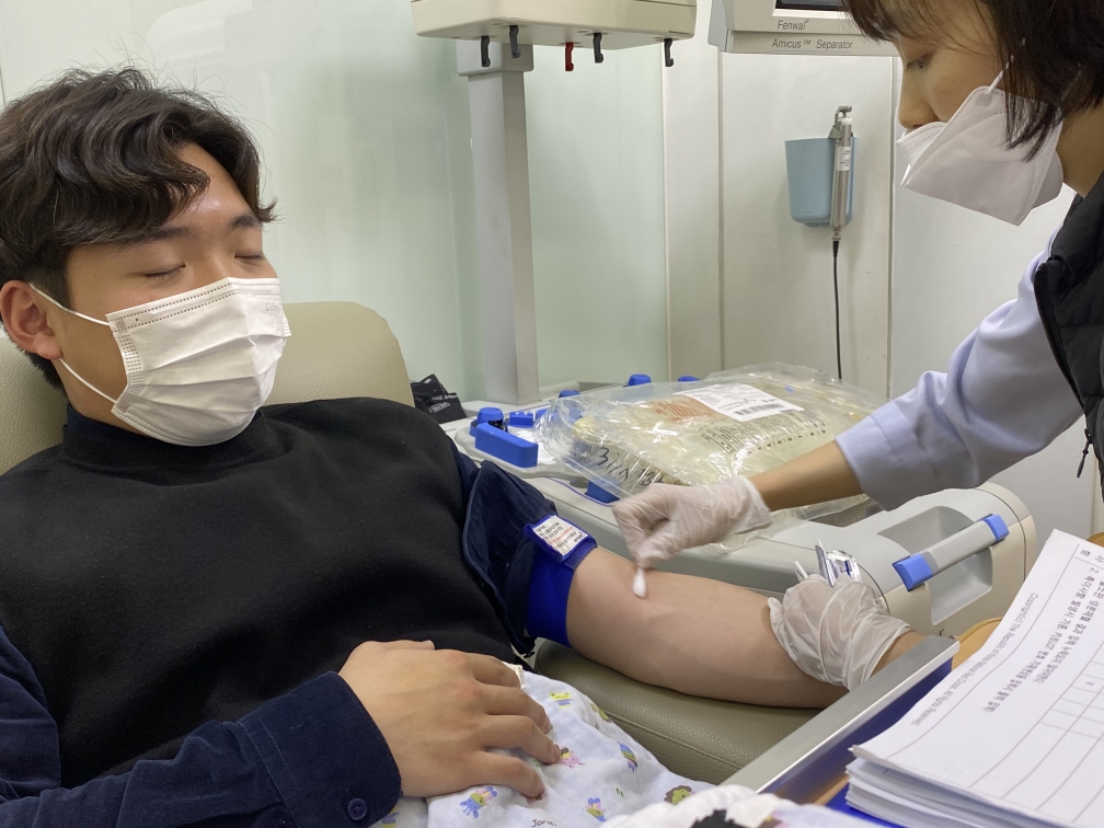 

	
		
			
				
					[LX서울지역본부] 'LX 사랑의 헌혈' 캠페인 진행 안내 이미지 입니다. 이 이미지에는 중요한 정보가 포함되어 있을 수 있습니다. 자세한 내용은 첨부파일이나 본문 내용을 참고해 주세요.
				
				
			
		
		
	
	