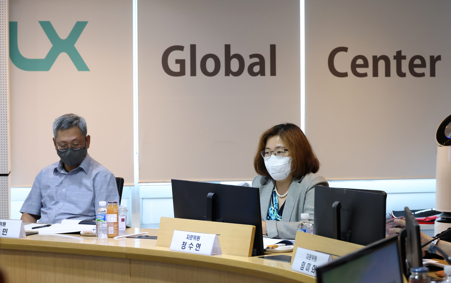 

	
		
			
				
					“제도화 위한 공간정보  협업 모델 만들어야” 안내 이미지 입니다. 이 이미지에는 중요한 정보가 포함되어 있을 수 있습니다. 자세한 내용은 첨부파일이나 본문 내용을 참고해 주세요.
				
				
			
		
		
	
	