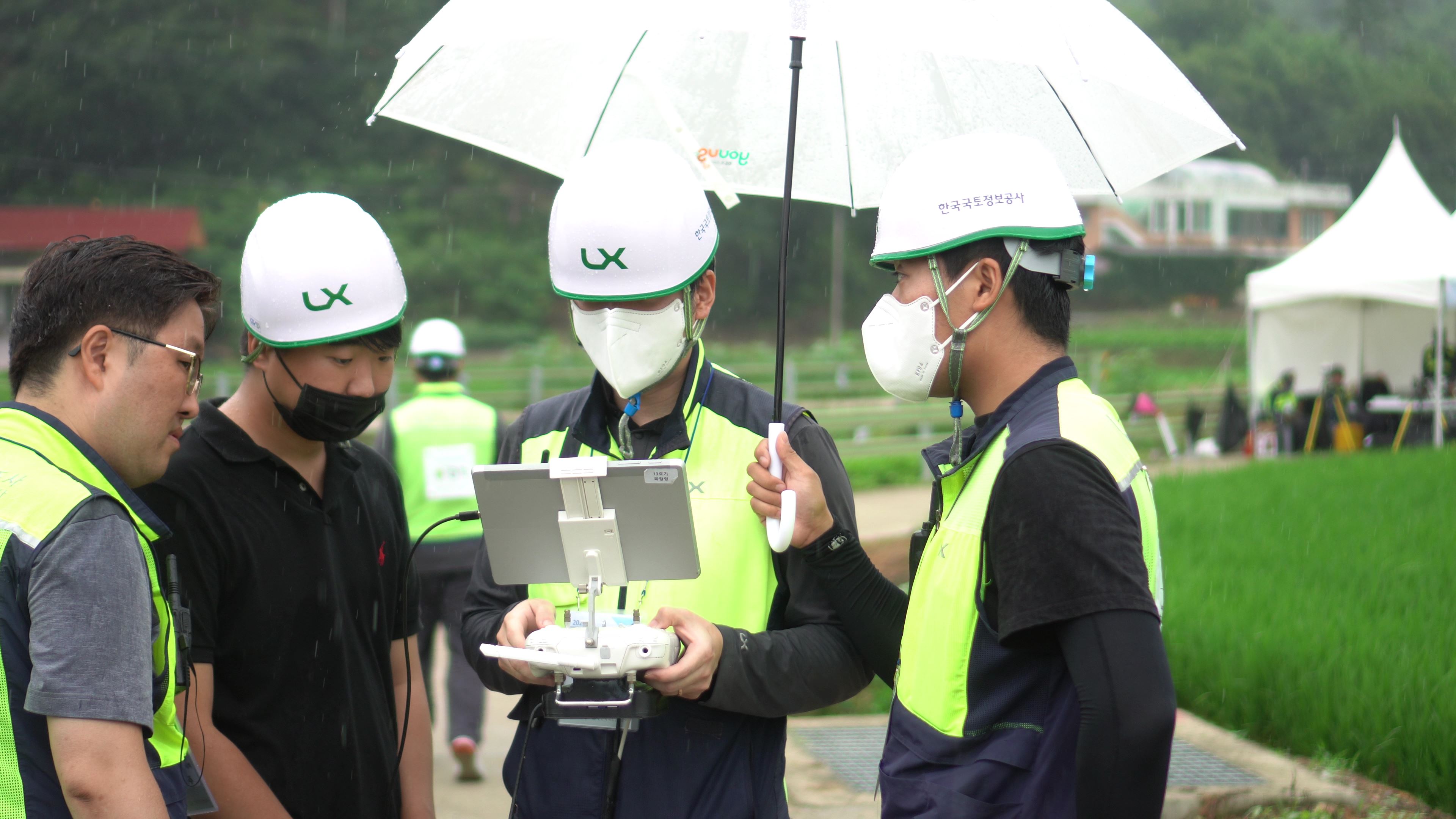 

	
		
			
				
					드론 활용 지적재조사로 효율성·정확도 UP 안내 이미지 입니다. 이 이미지에는 중요한 정보가 포함되어 있을 수 있습니다. 자세한 내용은 첨부파일이나 본문 내용을 참고해 주세요.
				
				
			
		
		
	
	