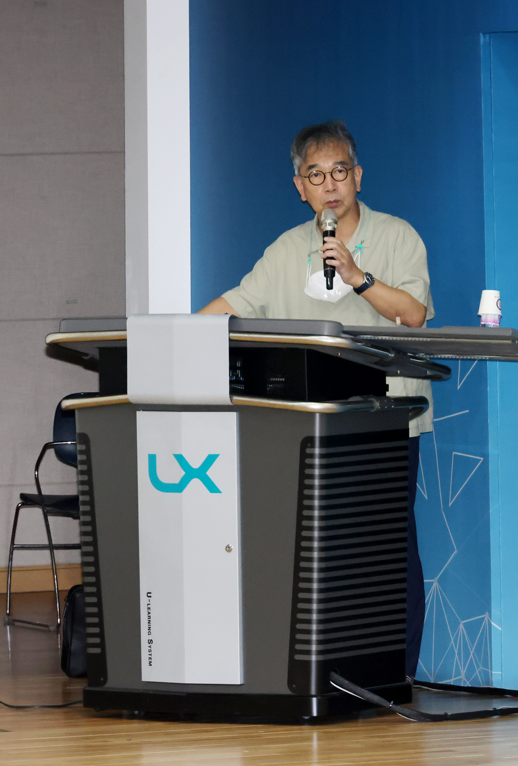 

	
		
			
				
					LX공사, ‘웰다잉’  화두 꺼내다 안내 이미지 입니다. 이 이미지에는 중요한 정보가 포함되어 있을 수 있습니다. 자세한 내용은 첨부파일이나 본문 내용을 참고해 주세요.
				
				
			
		
		
	
	