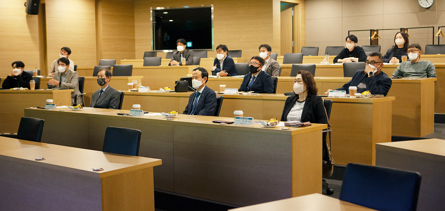 

	
		
			
				
					LX교육원-고양시 실무형 디지털 인재 육성 본격화 안내 이미지 입니다. 이 이미지에는 중요한 정보가 포함되어 있을 수 있습니다. 자세한 내용은 첨부파일이나 본문 내용을 참고해 주세요.
				
				
			
		
		
	
	