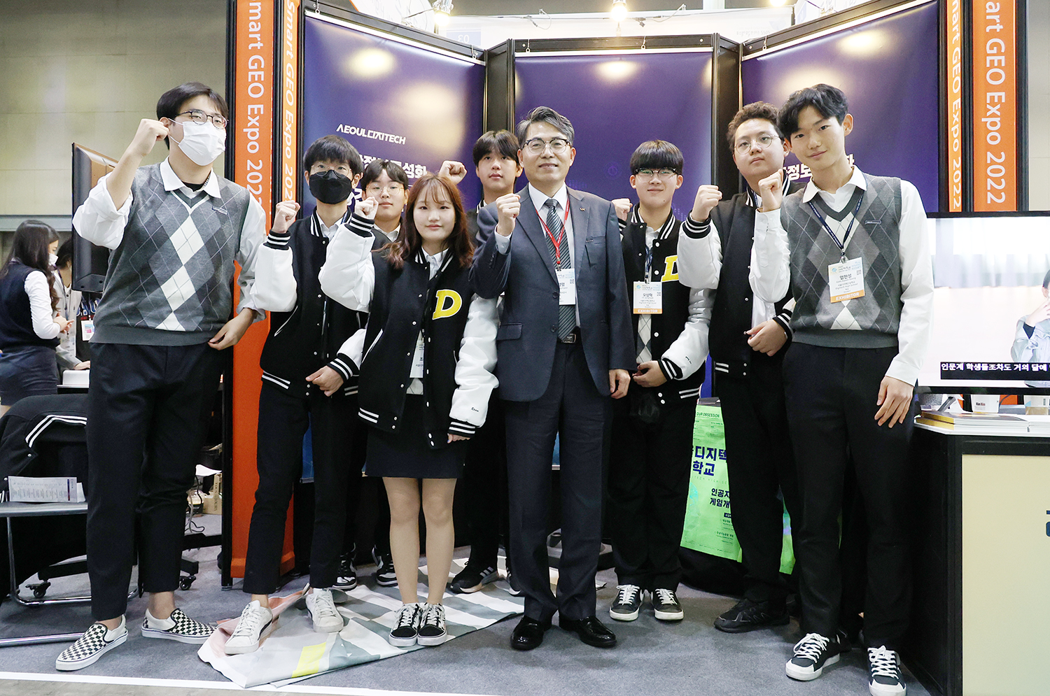 

	
		
			
				
					LX, 공간정보산업 맞춤형 고졸인재 육성지원 안내 이미지 입니다. 이 이미지에는 중요한 정보가 포함되어 있을 수 있습니다. 자세한 내용은 첨부파일이나 본문 내용을 참고해 주세요.
				
				
			
		
		
	
	