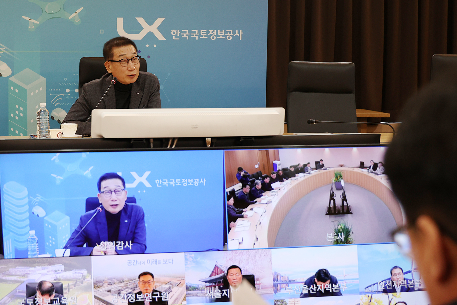 

	
		
			
				
					“청렴한 조직으로 거듭나려면  관리자가 소통·공감능력 키워야” 안내 이미지 입니다. 이 이미지에는 중요한 정보가 포함되어 있을 수 있습니다. 자세한 내용은 첨부파일이나 본문 내용을 참고해 주세요.
				
				
			
		
		
	
	