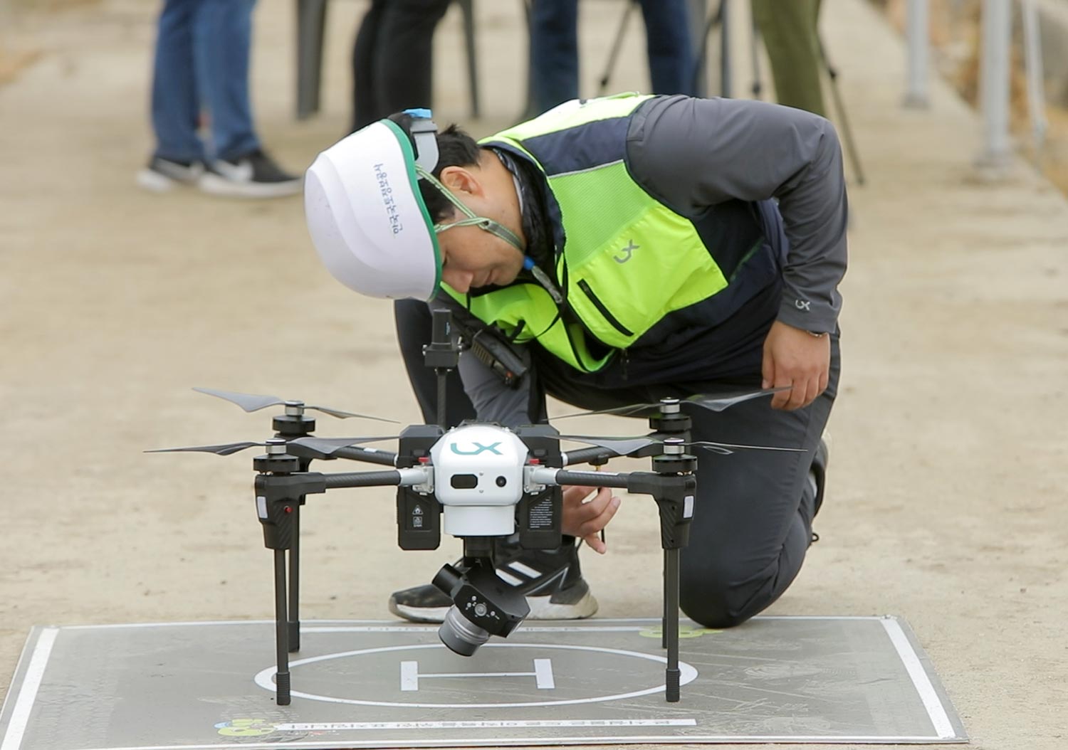 

	
		
		
			드론활용 측량 경진대회 사진 2
		
	
	