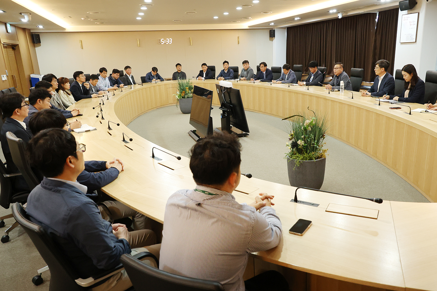 

	
		
		
			지사 혁신, 경영진 공조는 내부 통제 강화의 밑거름 보도자료 사진 4
		
	
	